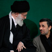 درخواست حکم حکومتی از رهبر انقلاب برای تأیید صلاحیت دکتر محمود احمدی‌نژاد